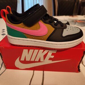 Nike girls shoes